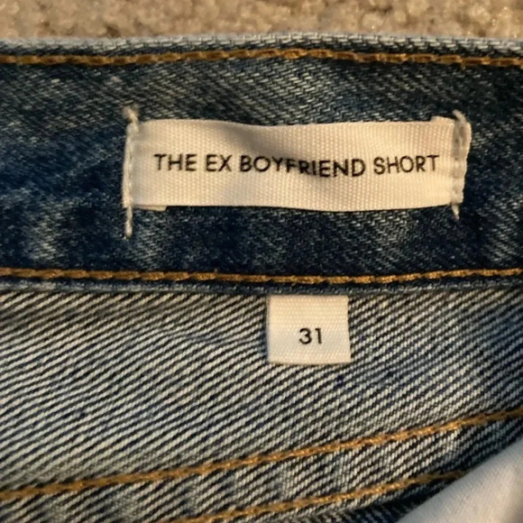 Aritzia Denim Forum The Ex-Boyfriend Short Size 31 Light Wash - Picture 5 of 8